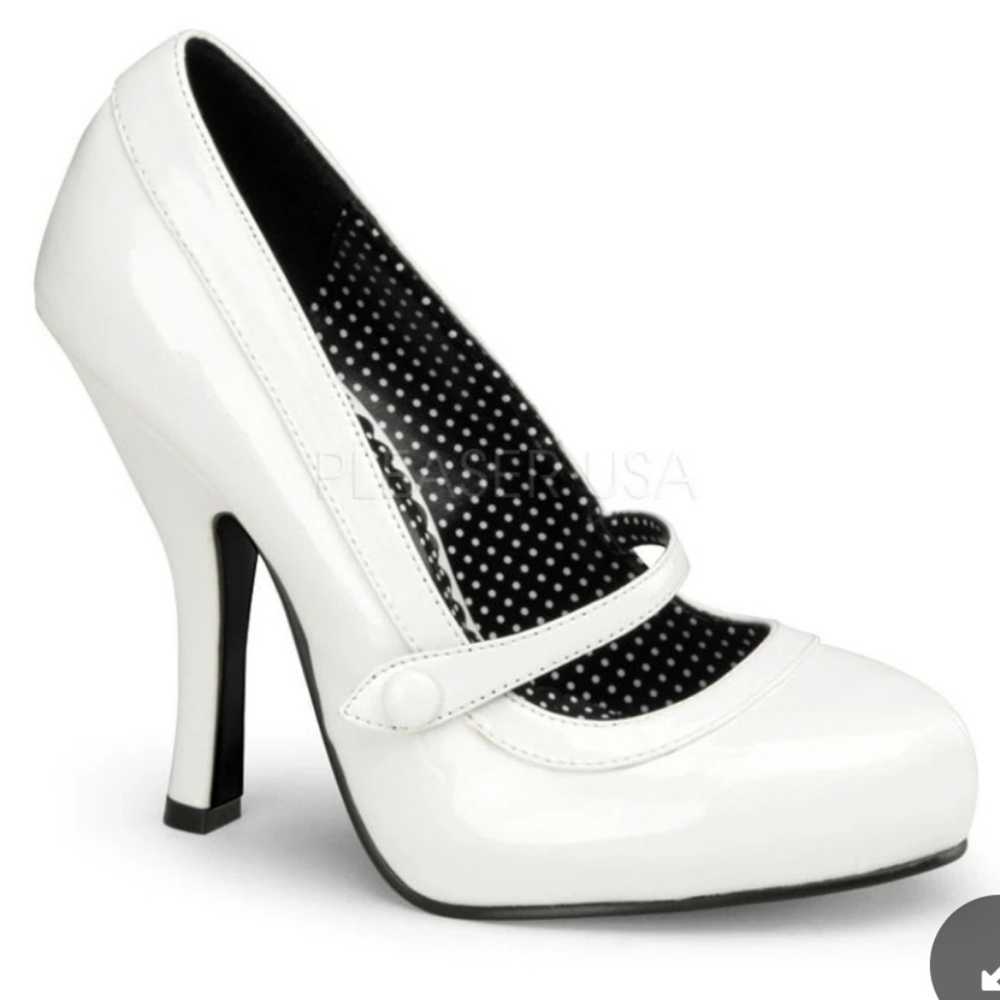 Pinup Couture Cutiepie White Patent Leather Mary Jane Shoes, Size 6